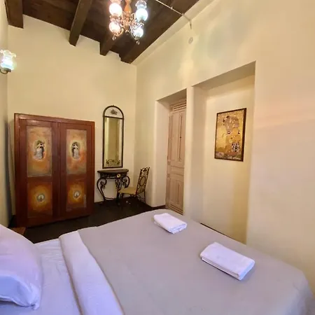 アパート подобово на вулиці валова 21а *