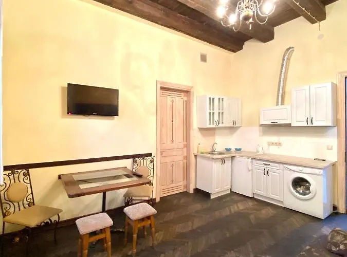 Apartamento подобово на вулиці валова 21а Lviv