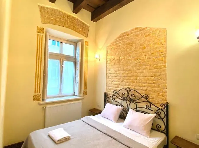 Apartamento подобово на вулиці валова 21а Lviv