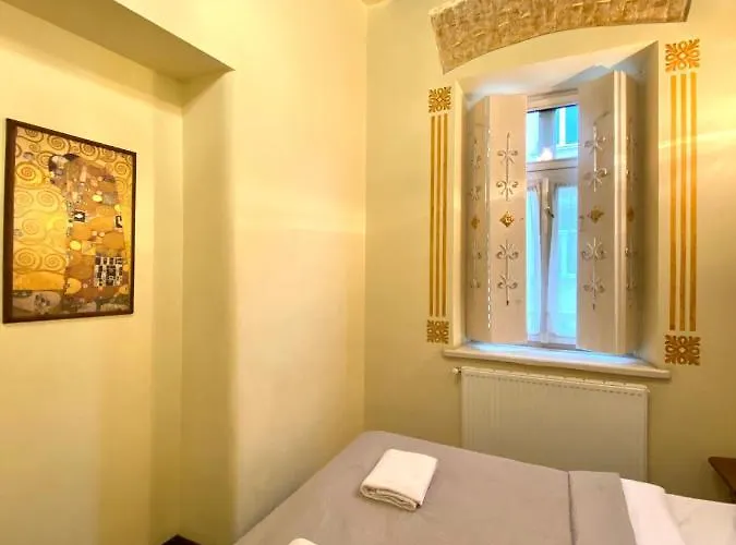 Apartamento подобово на вулиці валова 21а *